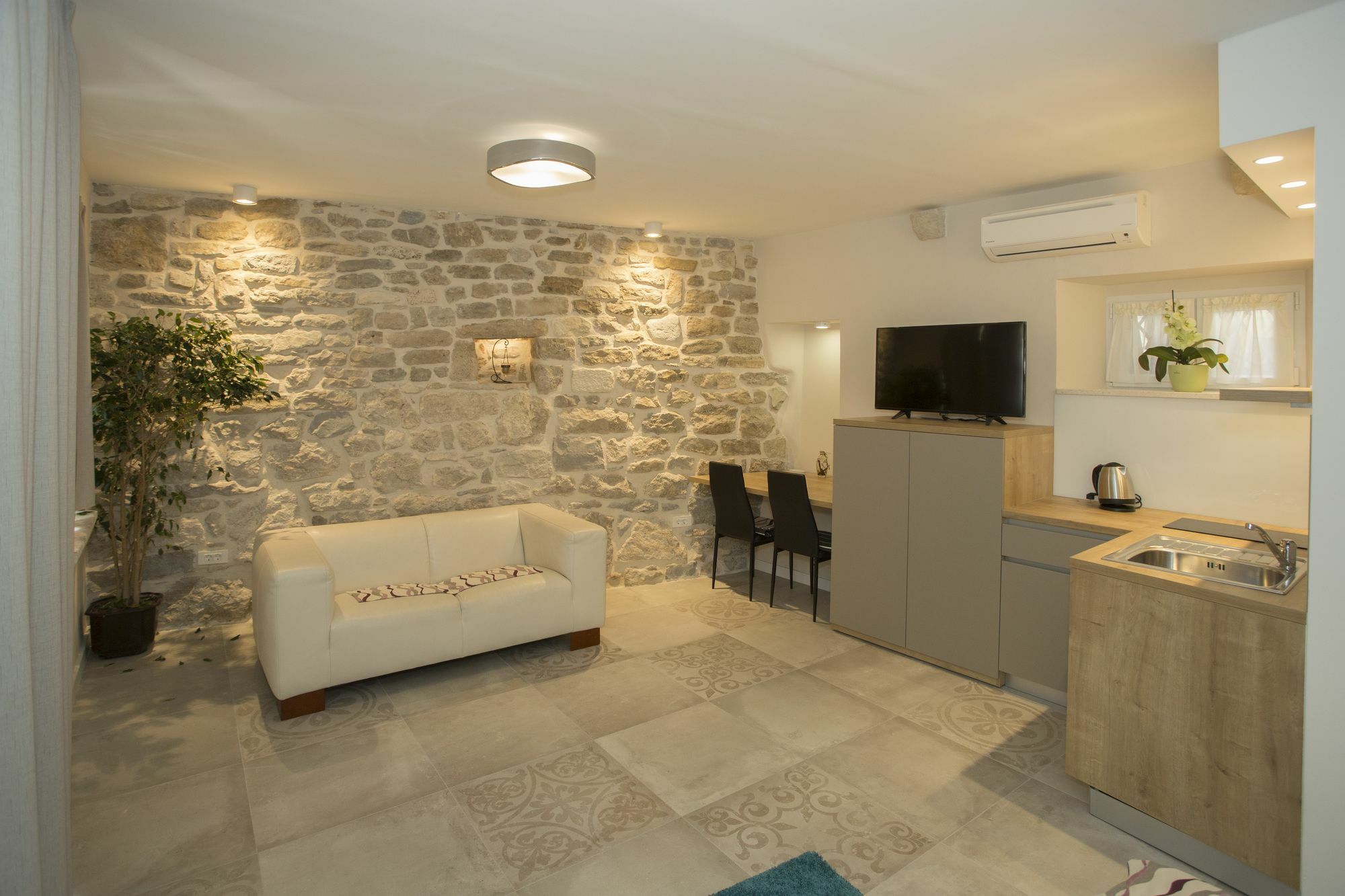 Situs Residence Split Ngoại thất bức ảnh